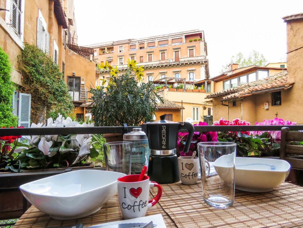 Casa Del Moro - Romantic Loft In Trastevere Exterior foto